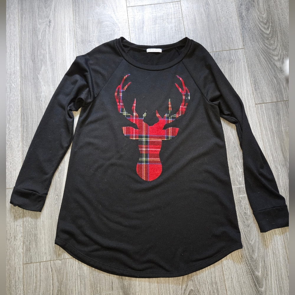First Look Womens Black Long Sleeve top Red plaid Flannel Deer Head Christmas